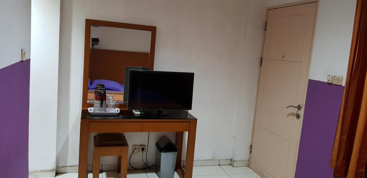 Hotel Dequr Jakarta Kota Exterior foto