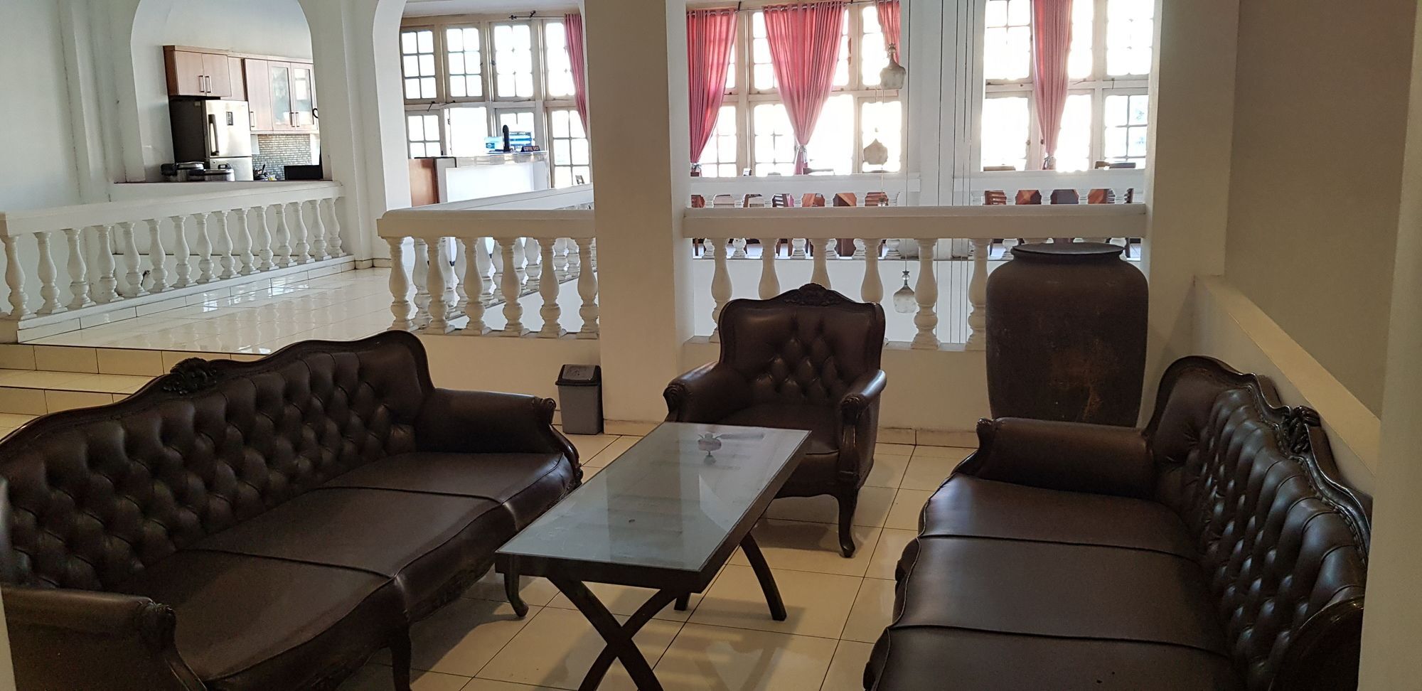 Hotel Dequr Jakarta Kota Exterior foto